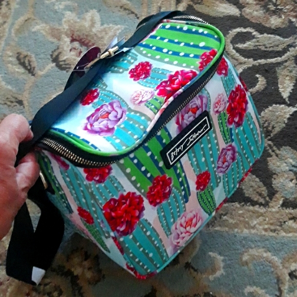 2x*Host Pick*Betsey Johnson cube lunch bag - Picture 9 of 16